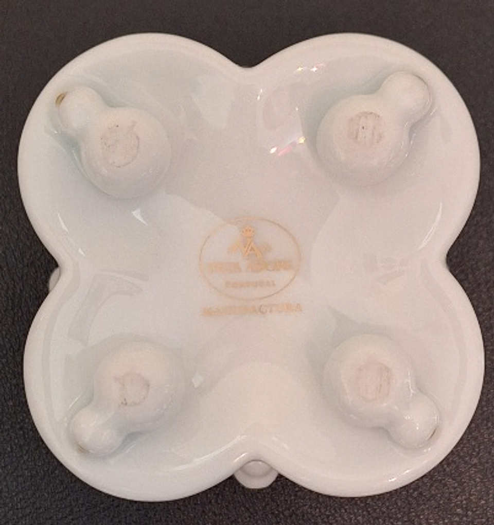 Mini vaso em porcelana da Vista Alegre  3