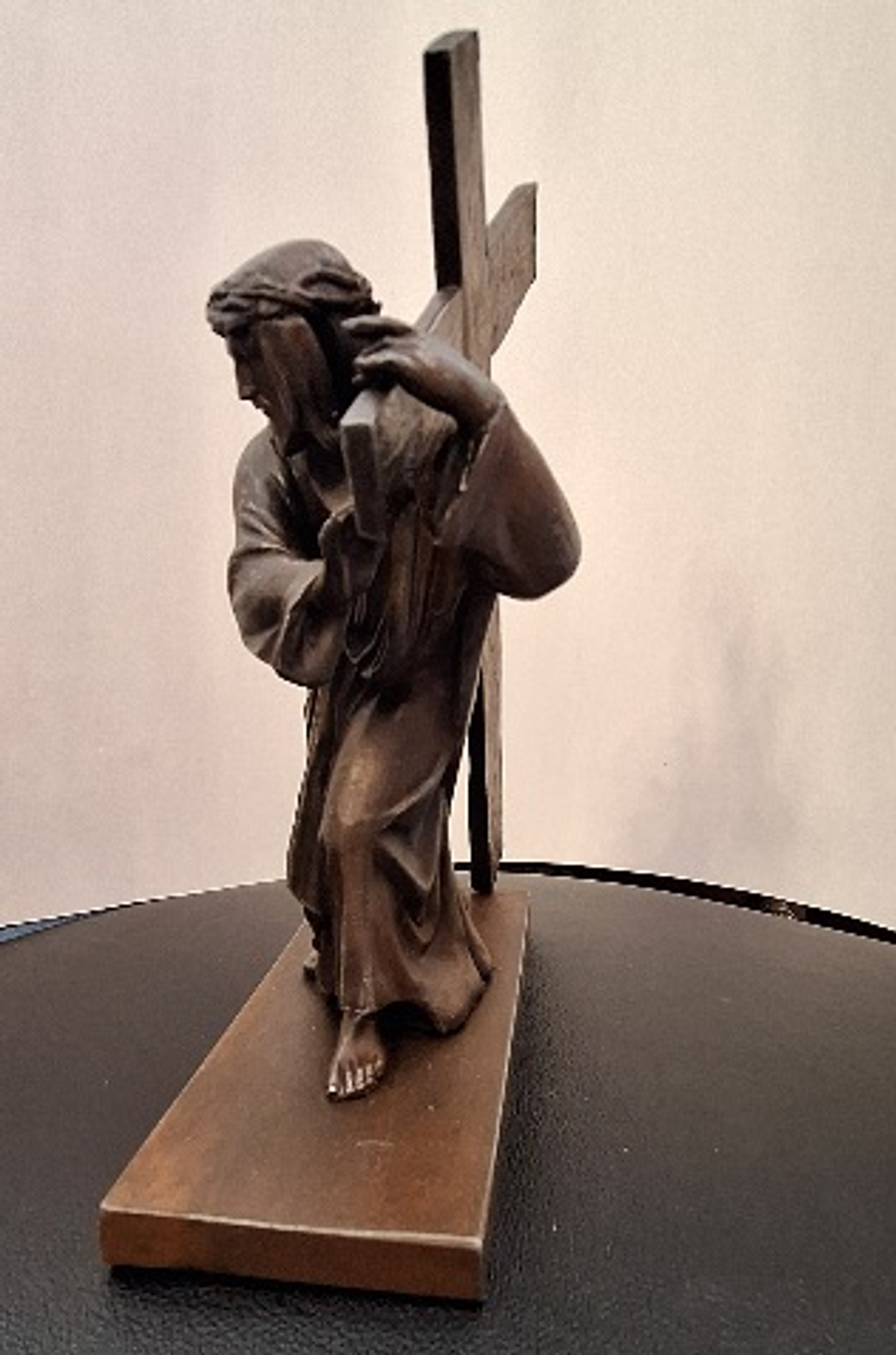 Jesus portant sa Croix par Laurent 2