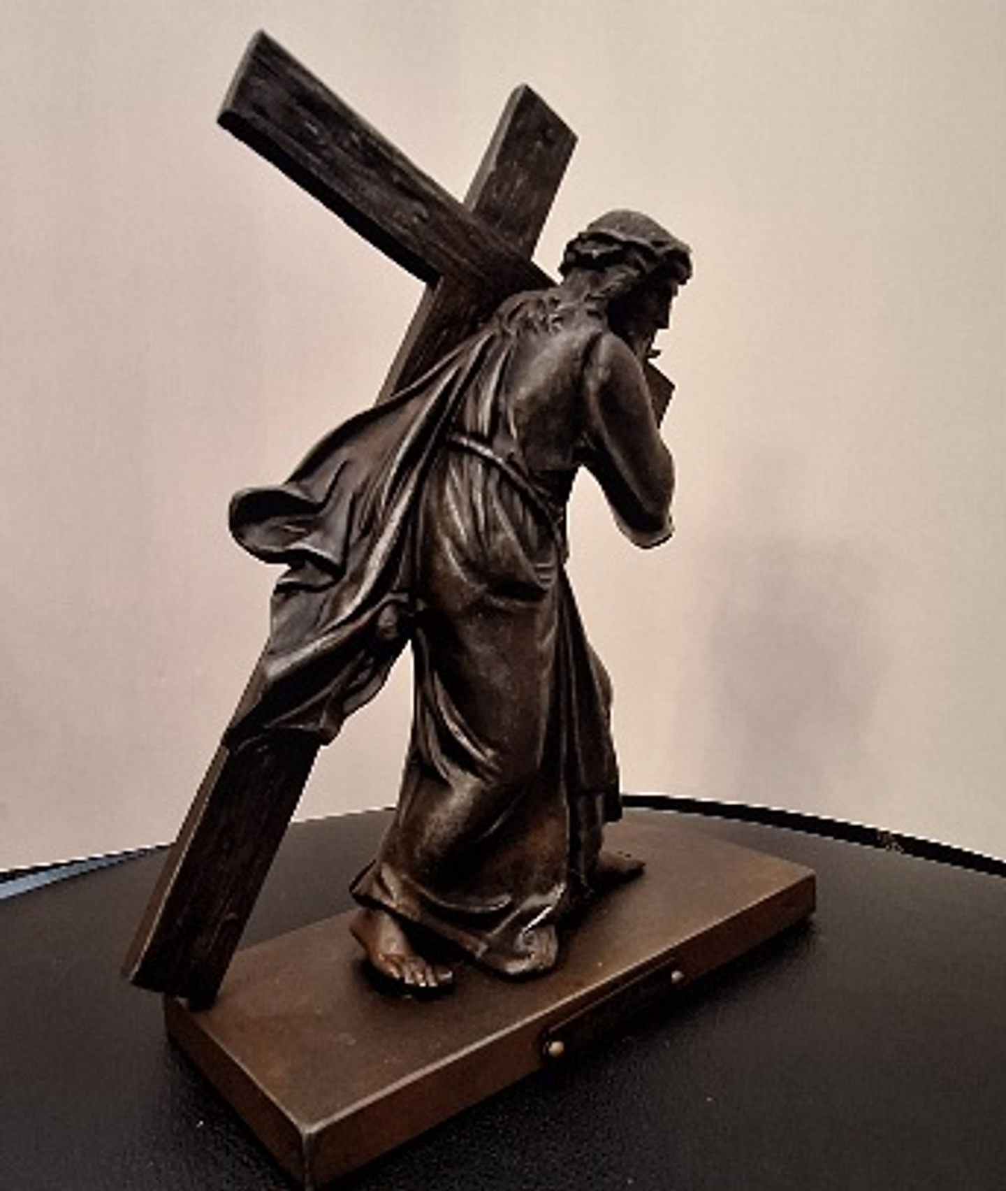 Jesus portant sa Croix par Laurent 6