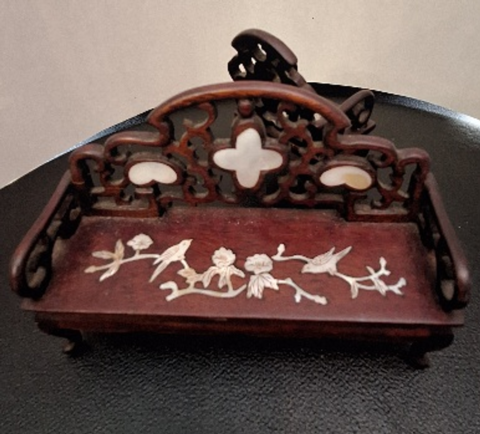 móveis para casa de bonecas 1