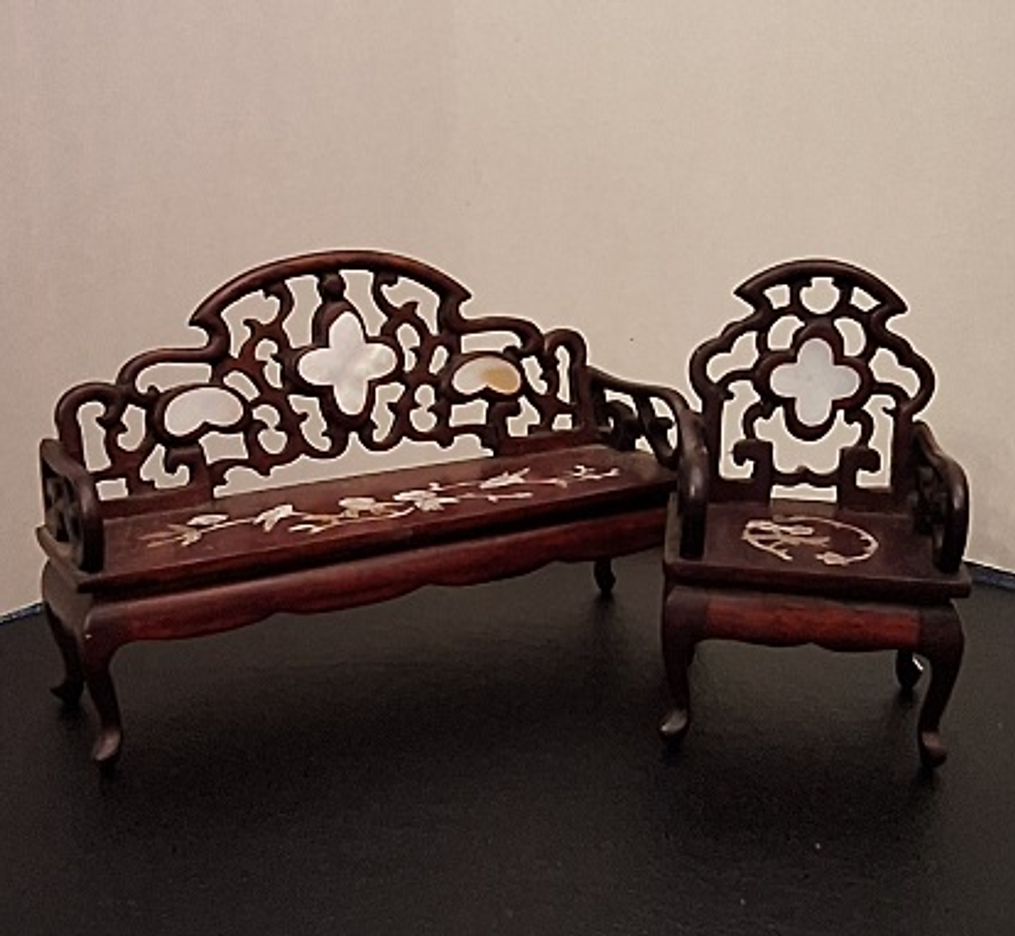 móveis para casa de bonecas 2