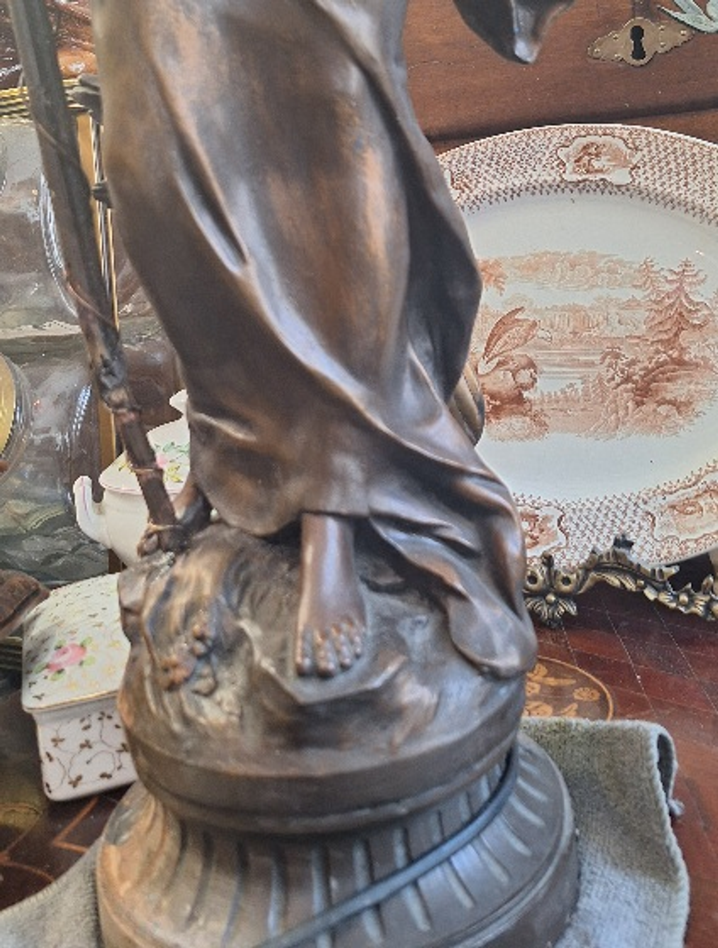 Luminária de Mesa em bronze 2