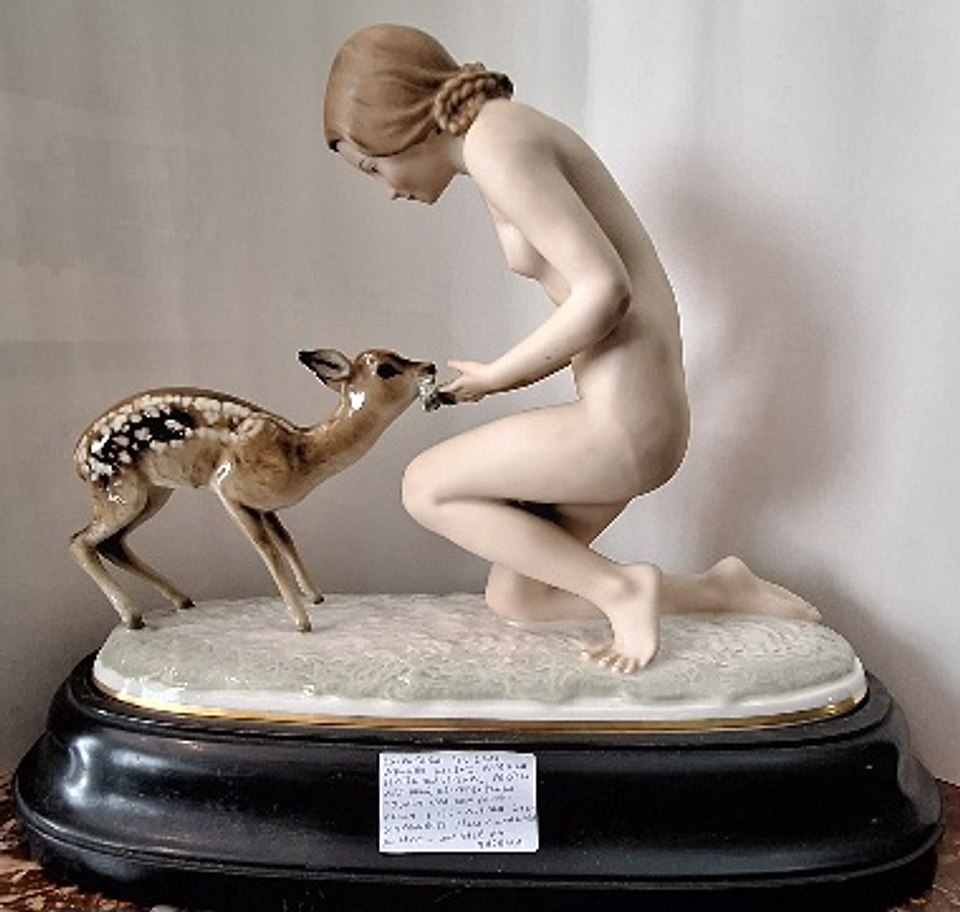 Escultura Alemã, Jovem com cervo 1