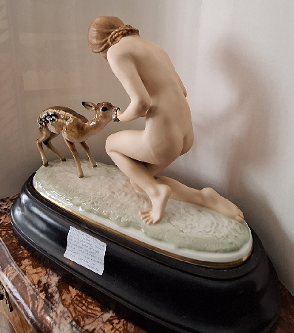 Escultura Alemã, Jovem com cervo 5