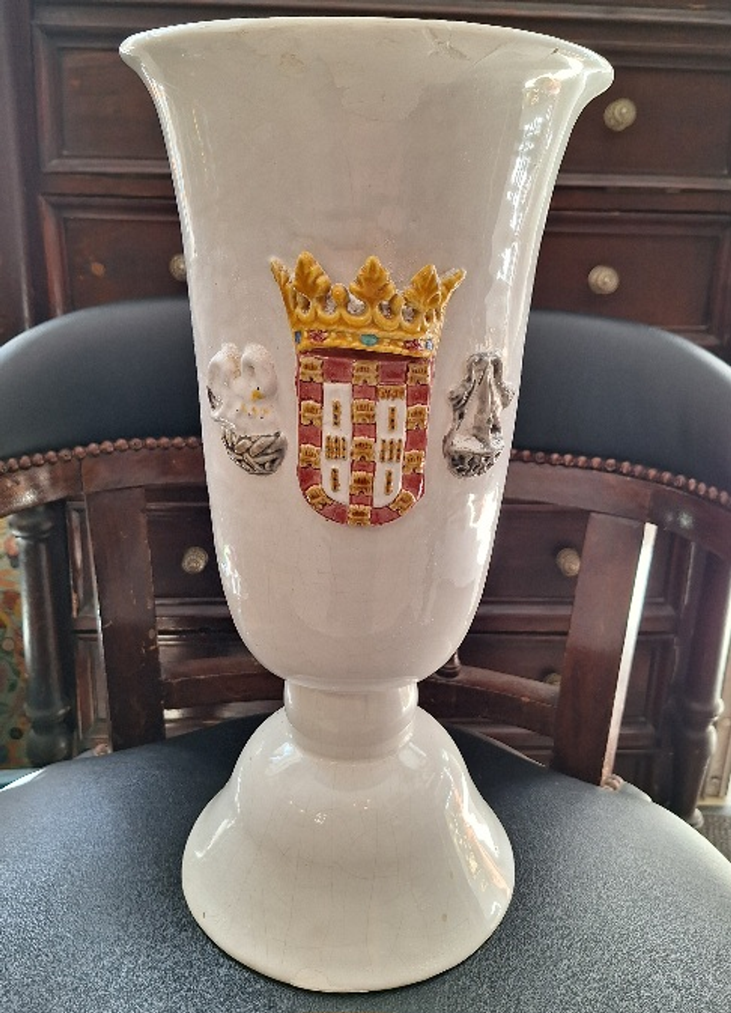 Vaso, Brasão das Caldas da Rainha  3