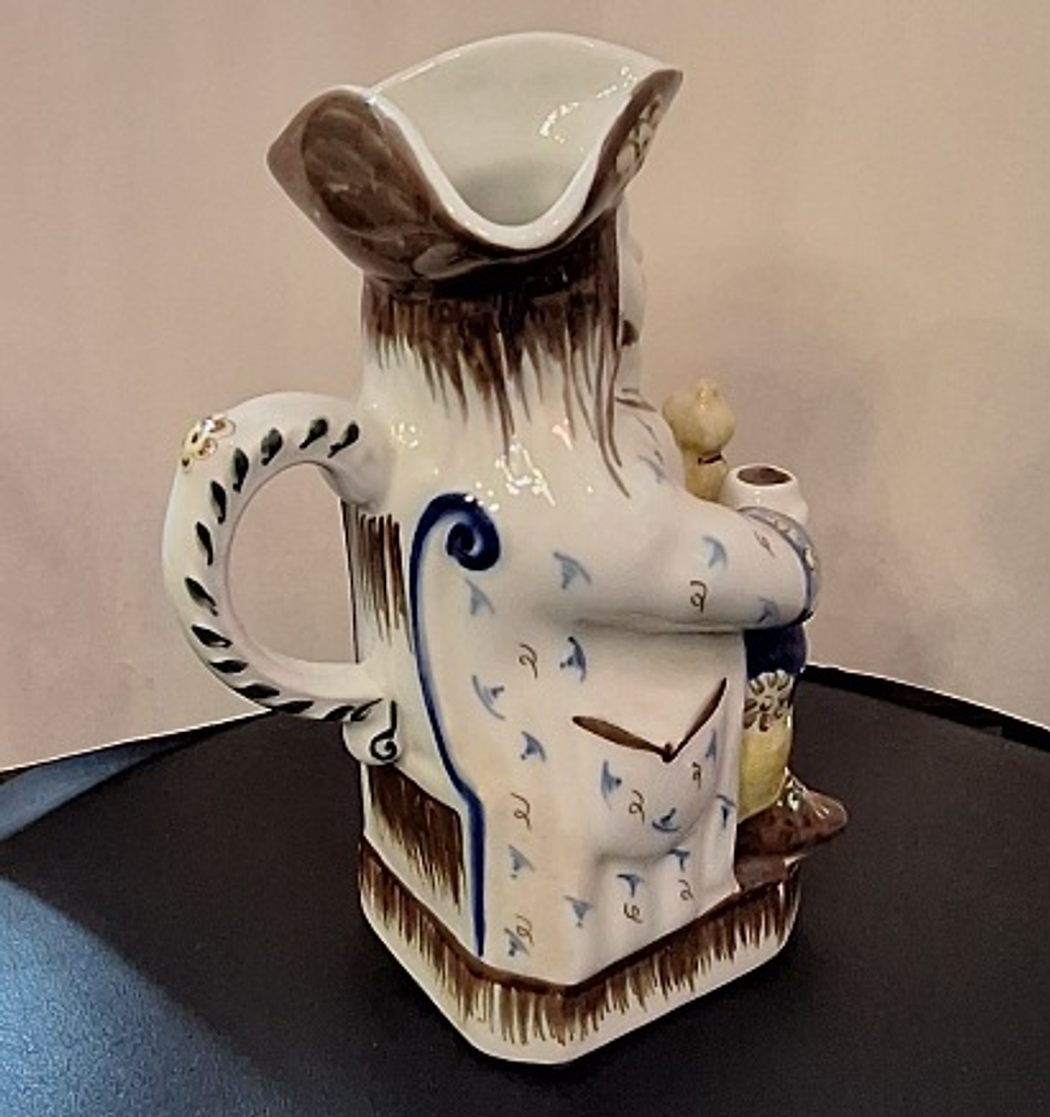 Caneca antropomórfica Viana do Castelo  2