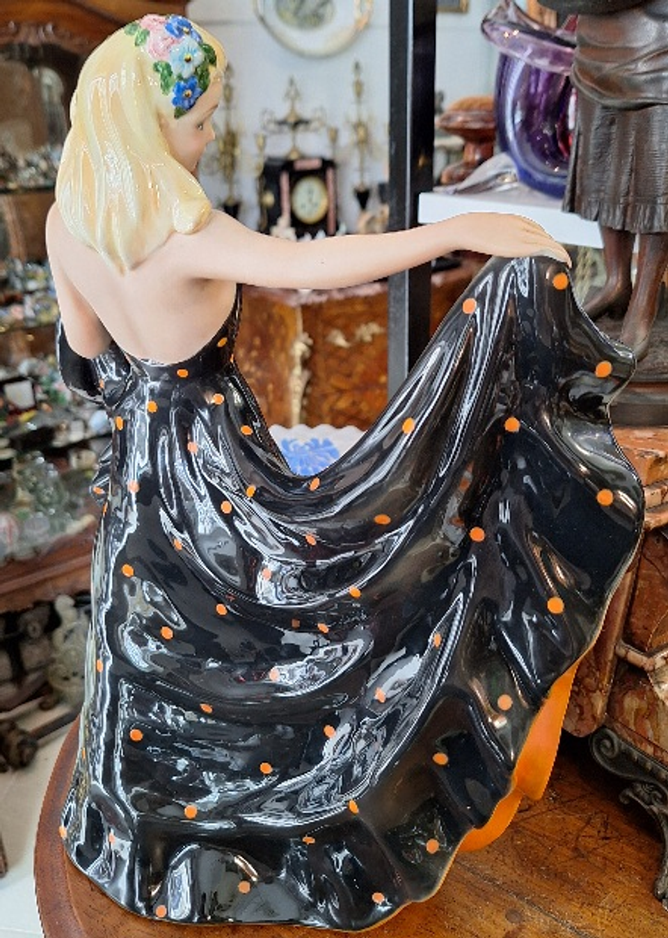 Escultura em faiança, 