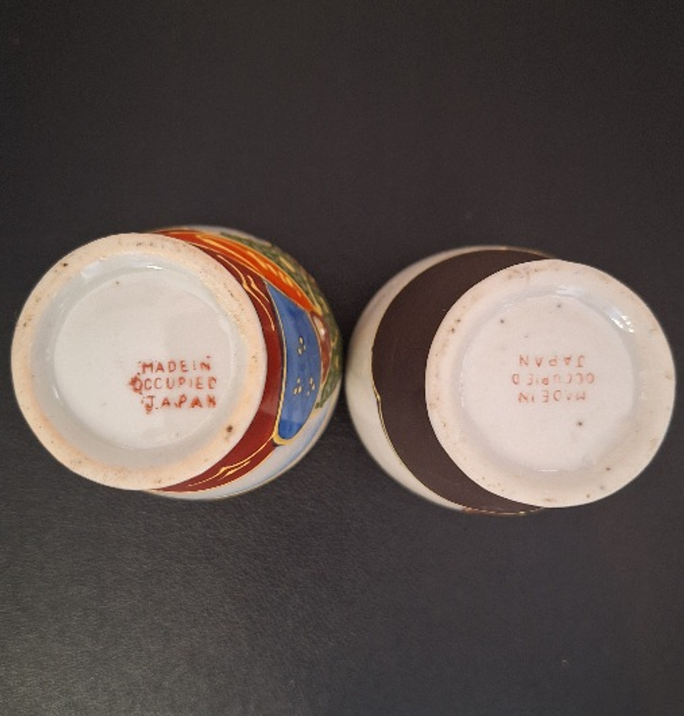 Par de mini vasos em porcelana Satsuma 3
