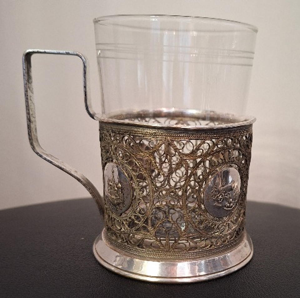 Porta-copos Russo para chá  4