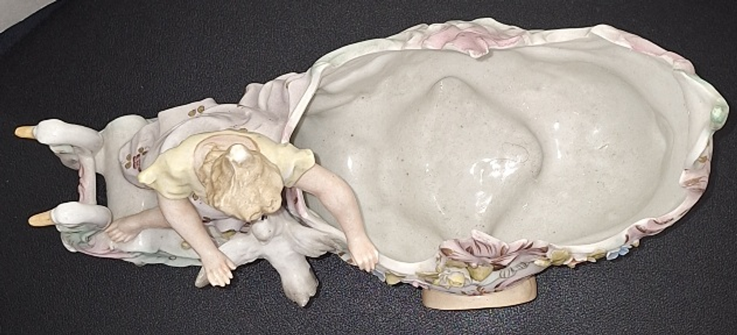 Floreira em porcelana alemã- Sitzendorf  6