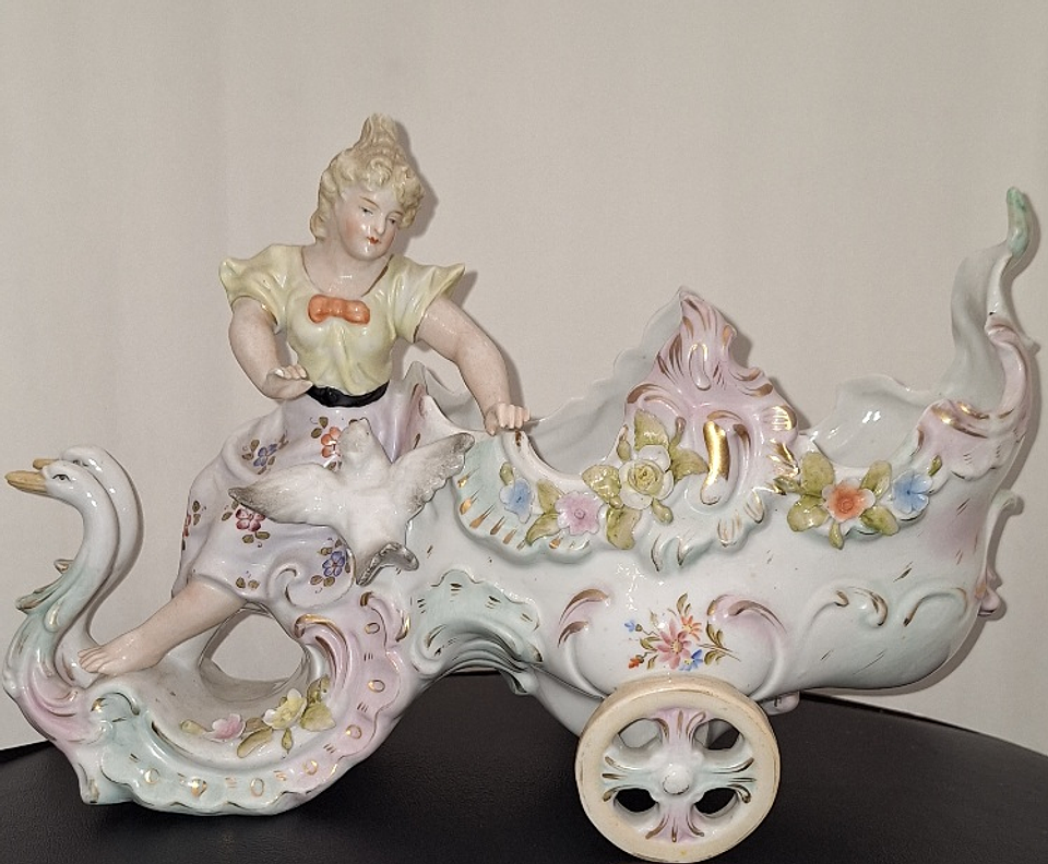 Floreira em porcelana alemã- Sitzendorf  7