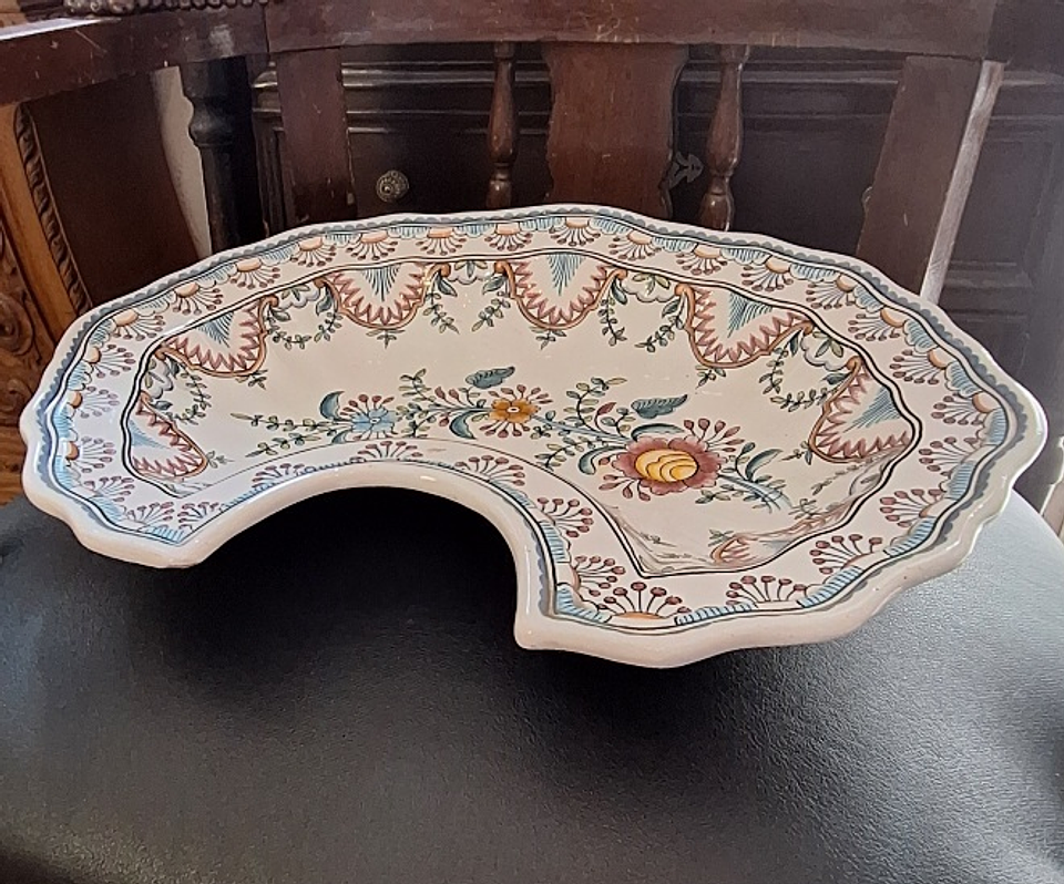 Grande bandeja de Barbeiro em faiança  5