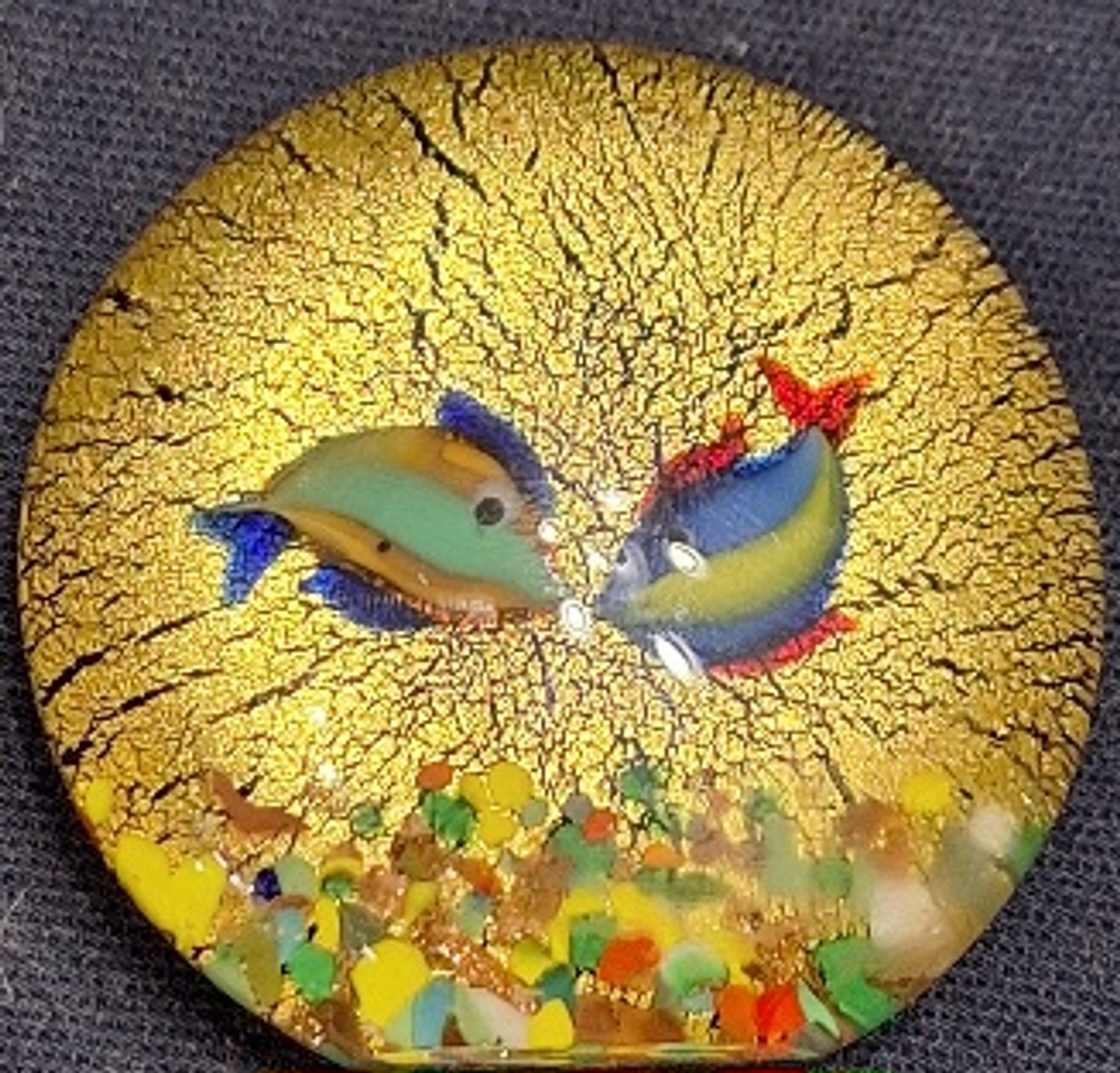 Pisa-papéis em cristal de Murano 1