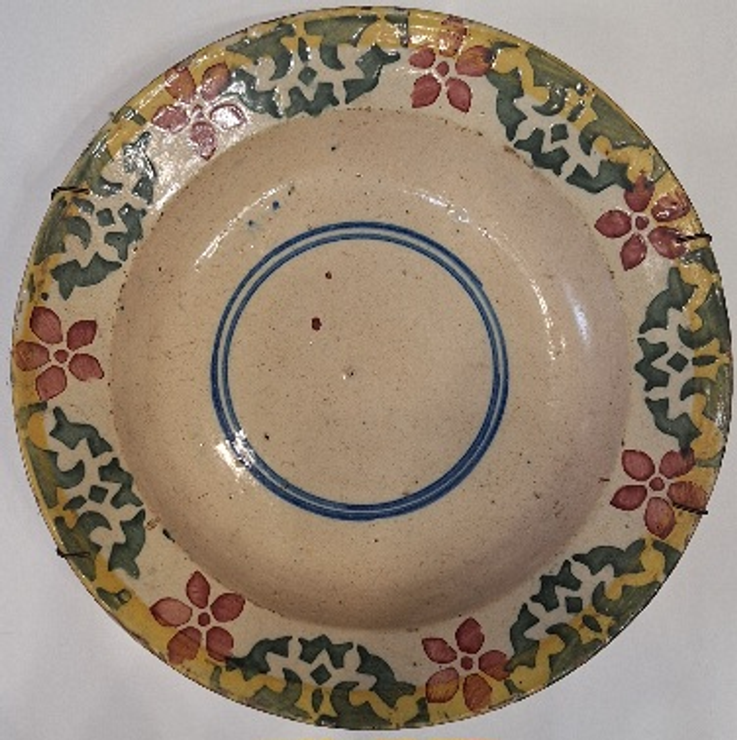 Antigo prato em faiança de Coimbra  3