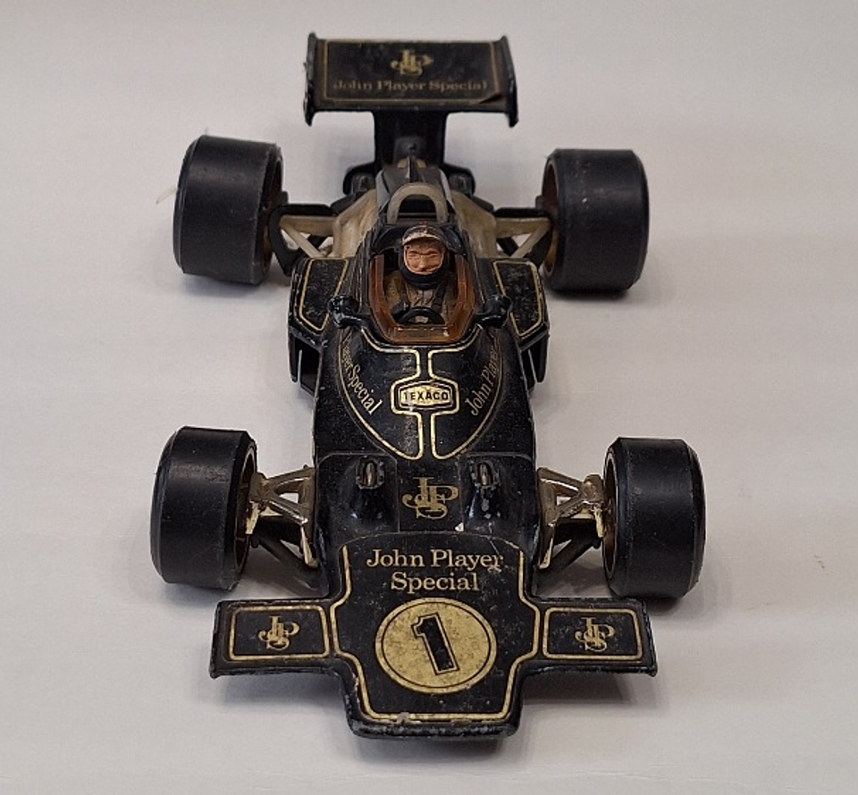 Miniatura 1/18 da Corgi. Lotus  1