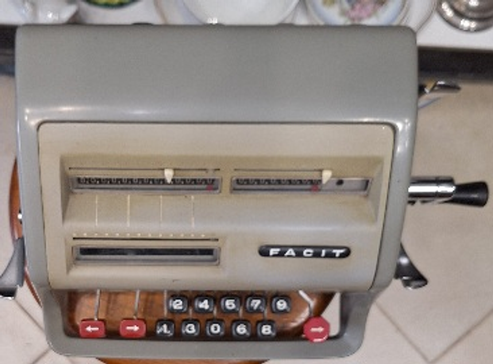 Calculadora Facit Modelo C-13 Germany 3