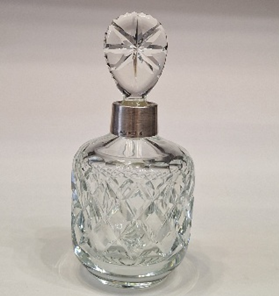 Perfumeiro de cristal da Topazio  1
