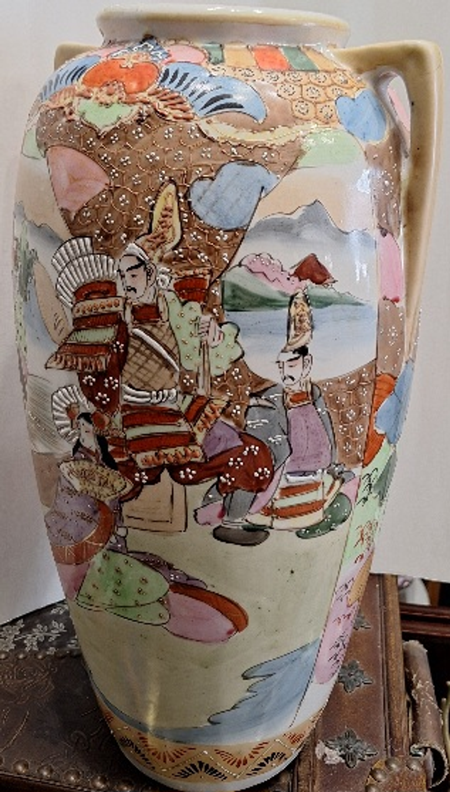 Ânfora em porcelana Satsuma  4