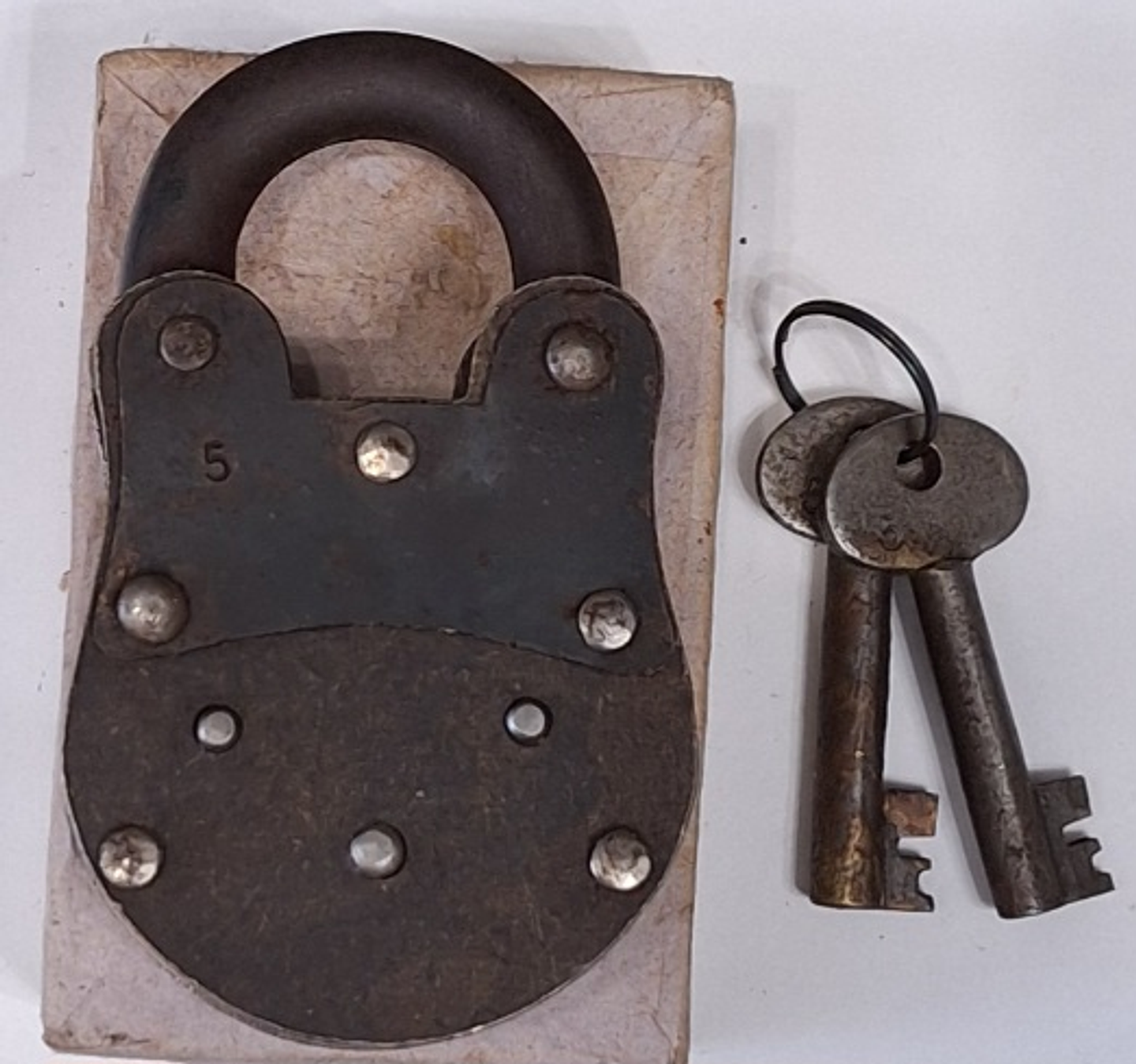 Cadeado Nadeem lock 5 levers 4