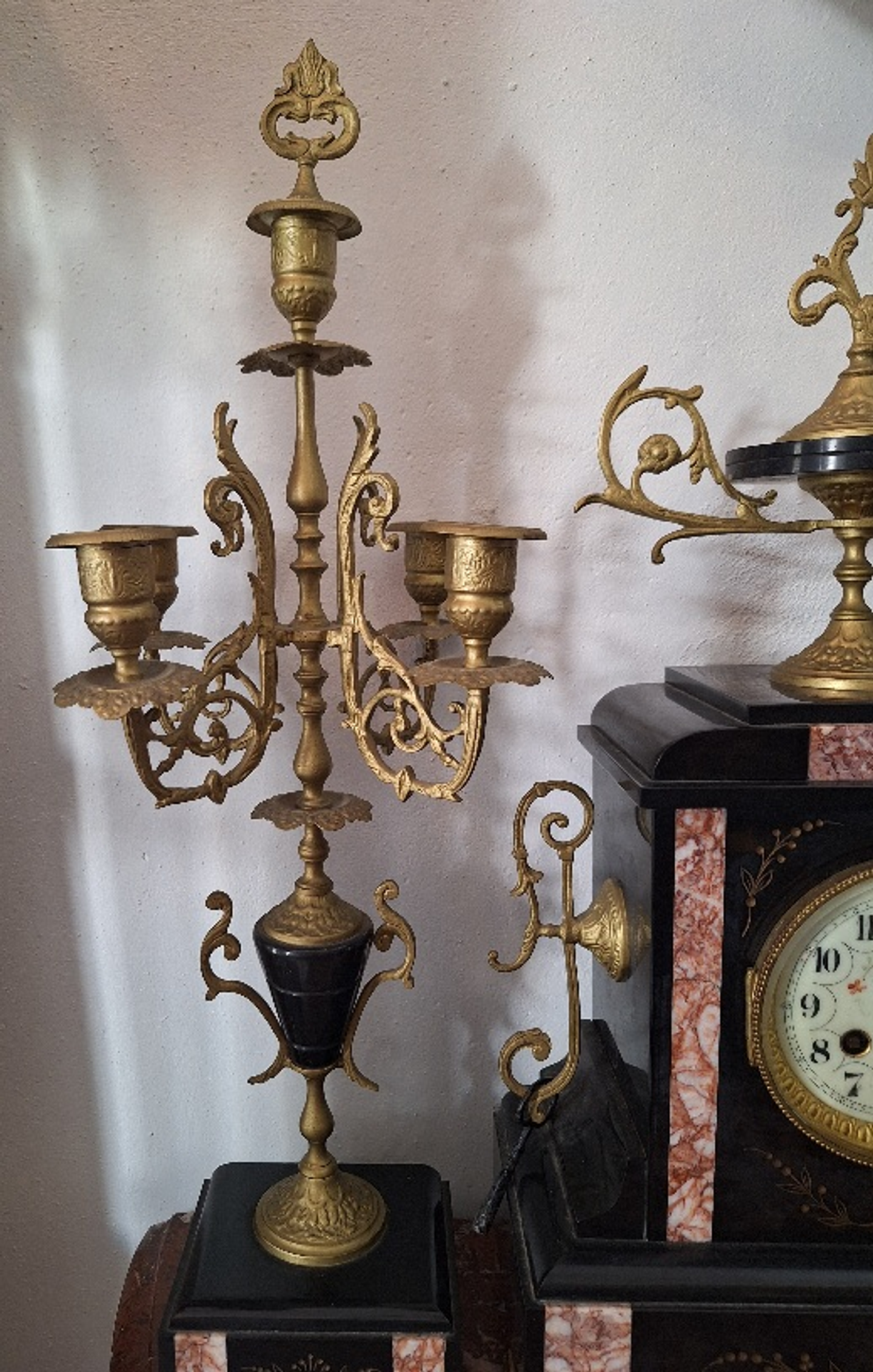 Relógio de Lareira neoclássico.  2