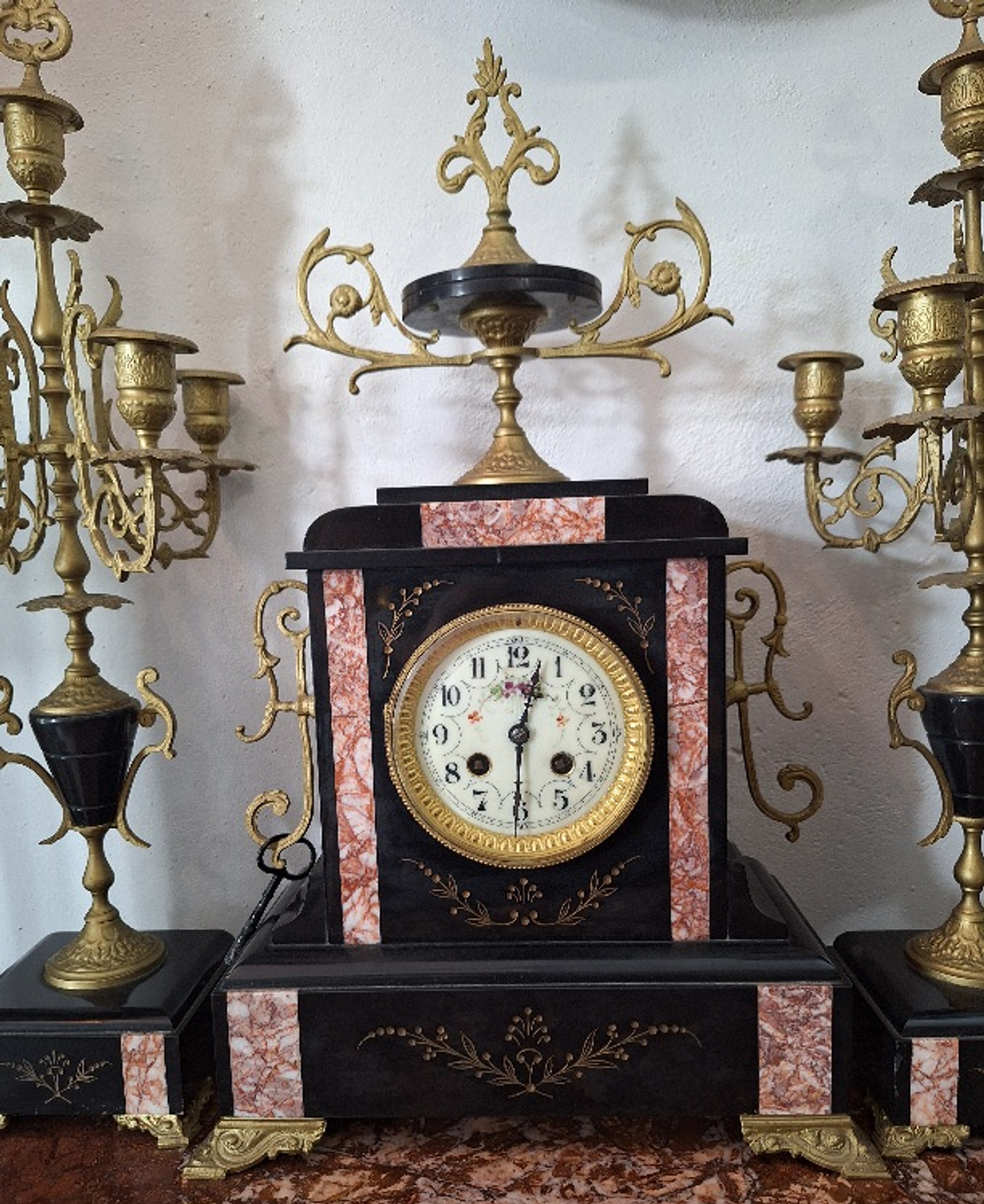 Relógio de Lareira neoclássico.  5