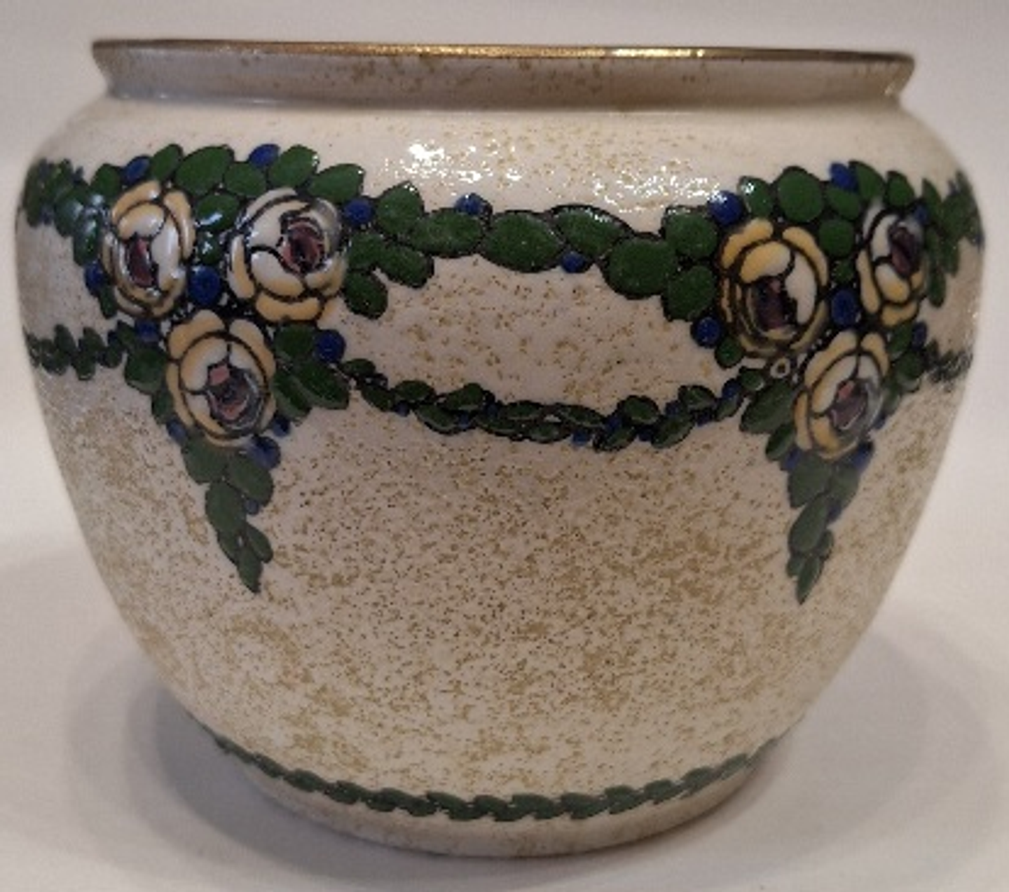 Cachepot em porcelana Austríaca  1