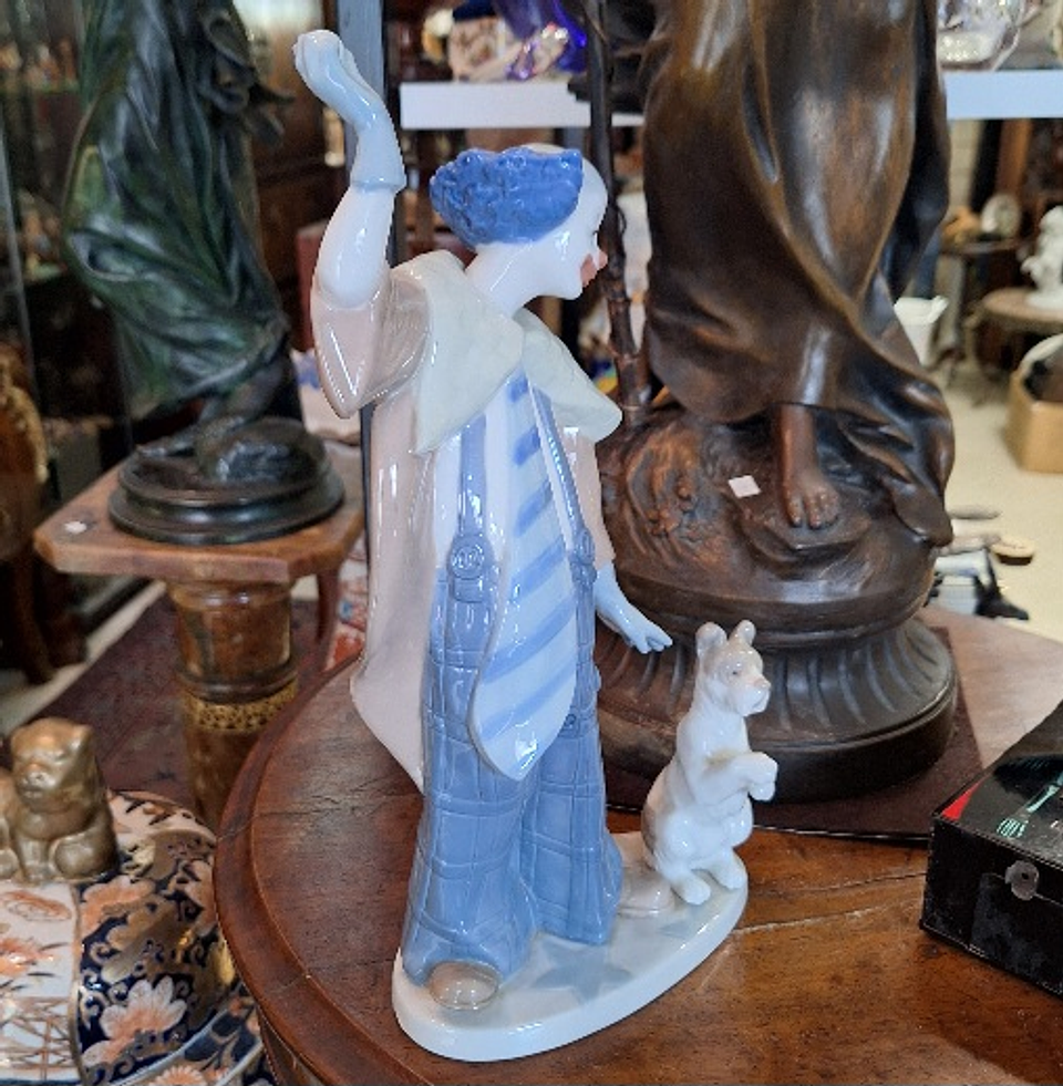 Lladro Nao palhaço com cão  2