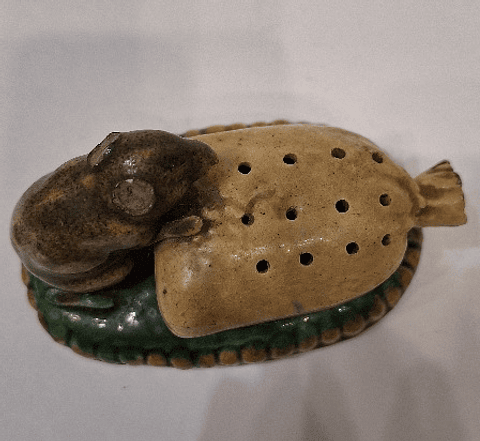 Paliteiro em faiança 