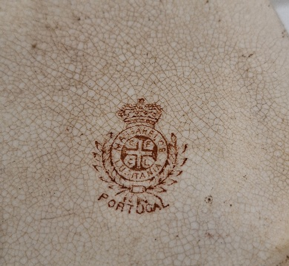 Caneca em faiança da Lusitânia  3