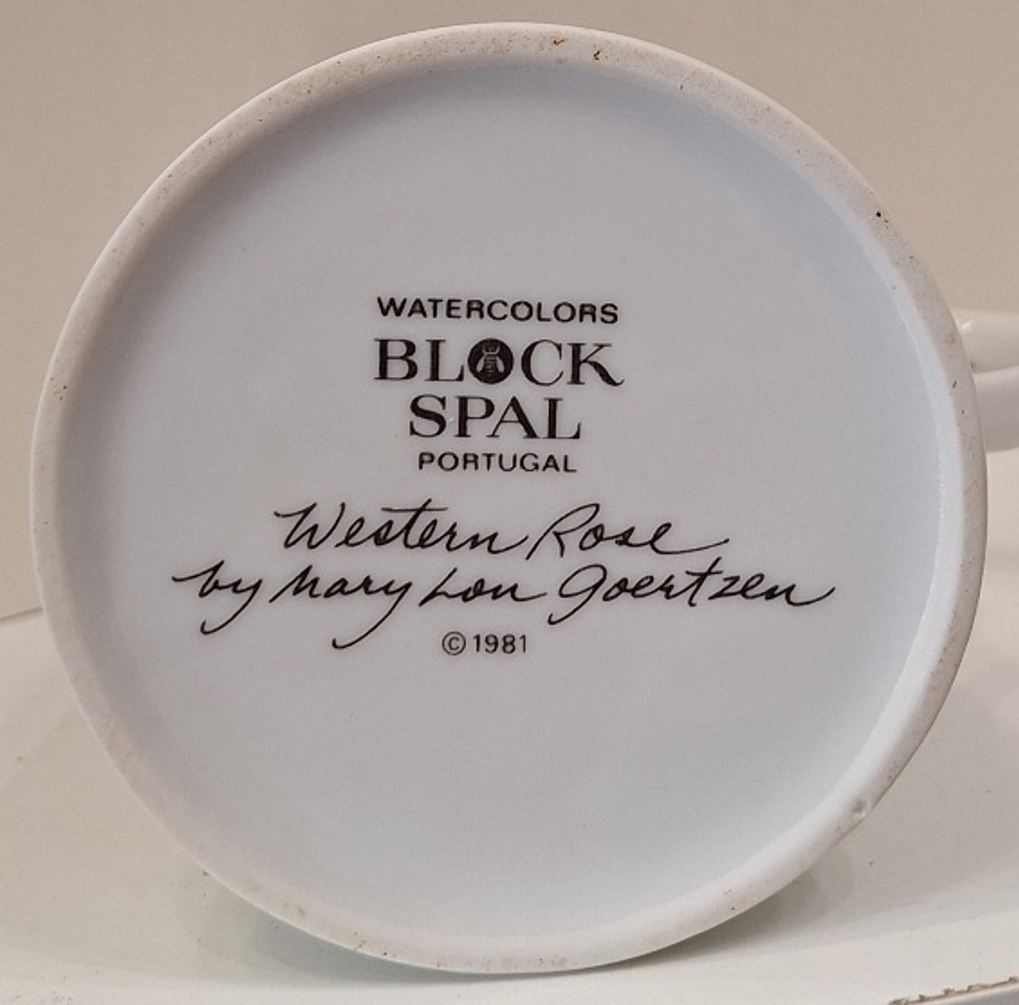 leiteira em porcelana Block Spal 3