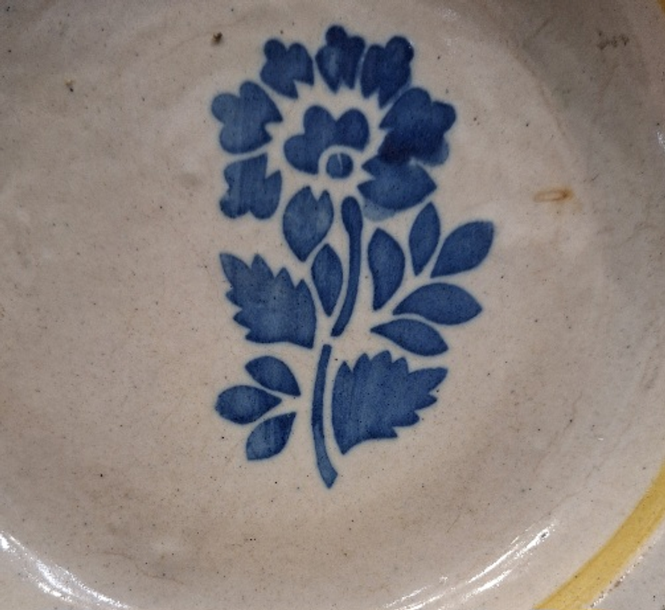 Prato em faiança Portuguesa  2