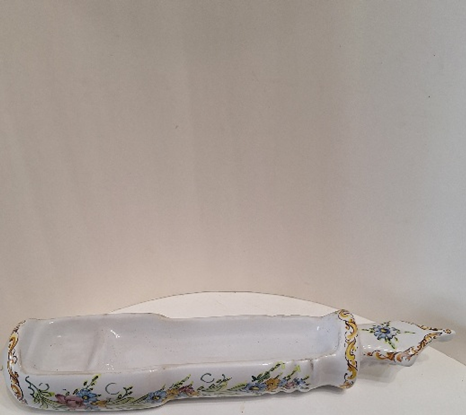 Caixa porta-canetas 2