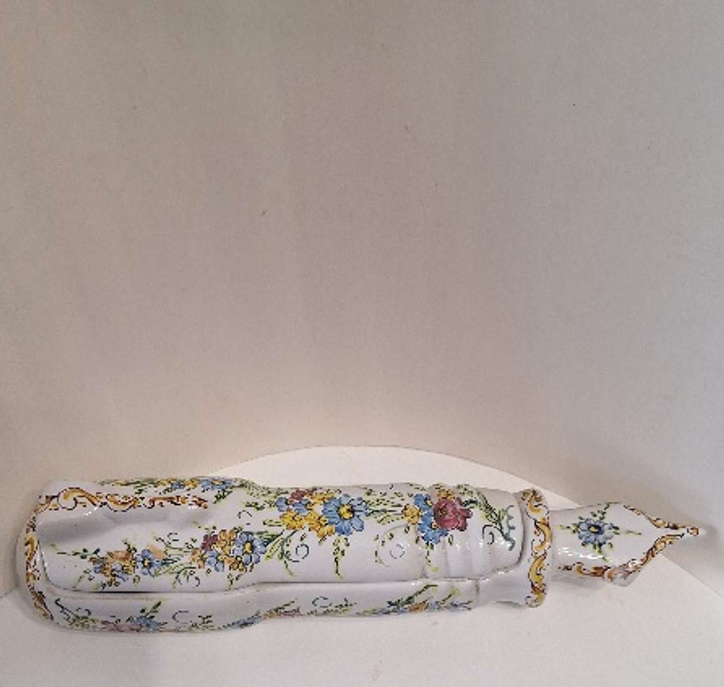 Caixa porta-canetas 4