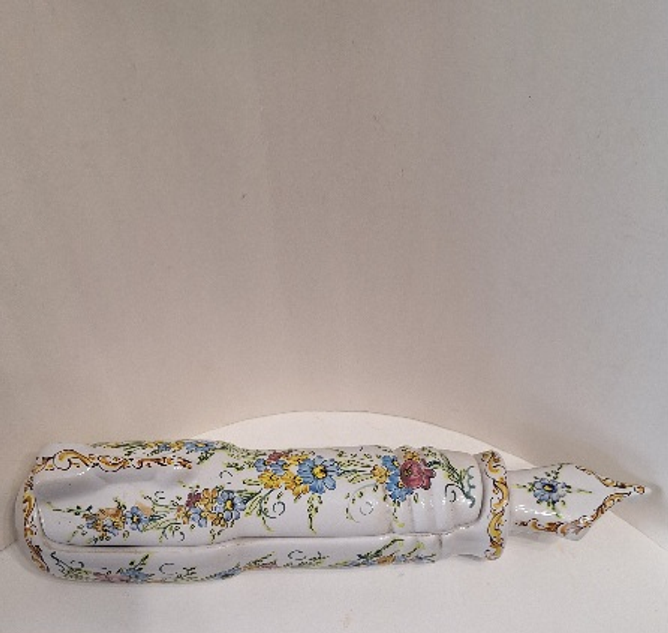 Caixa porta-canetas 4