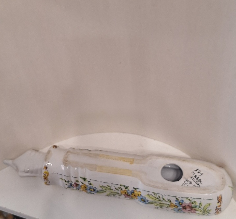 Caixa porta-canetas 5