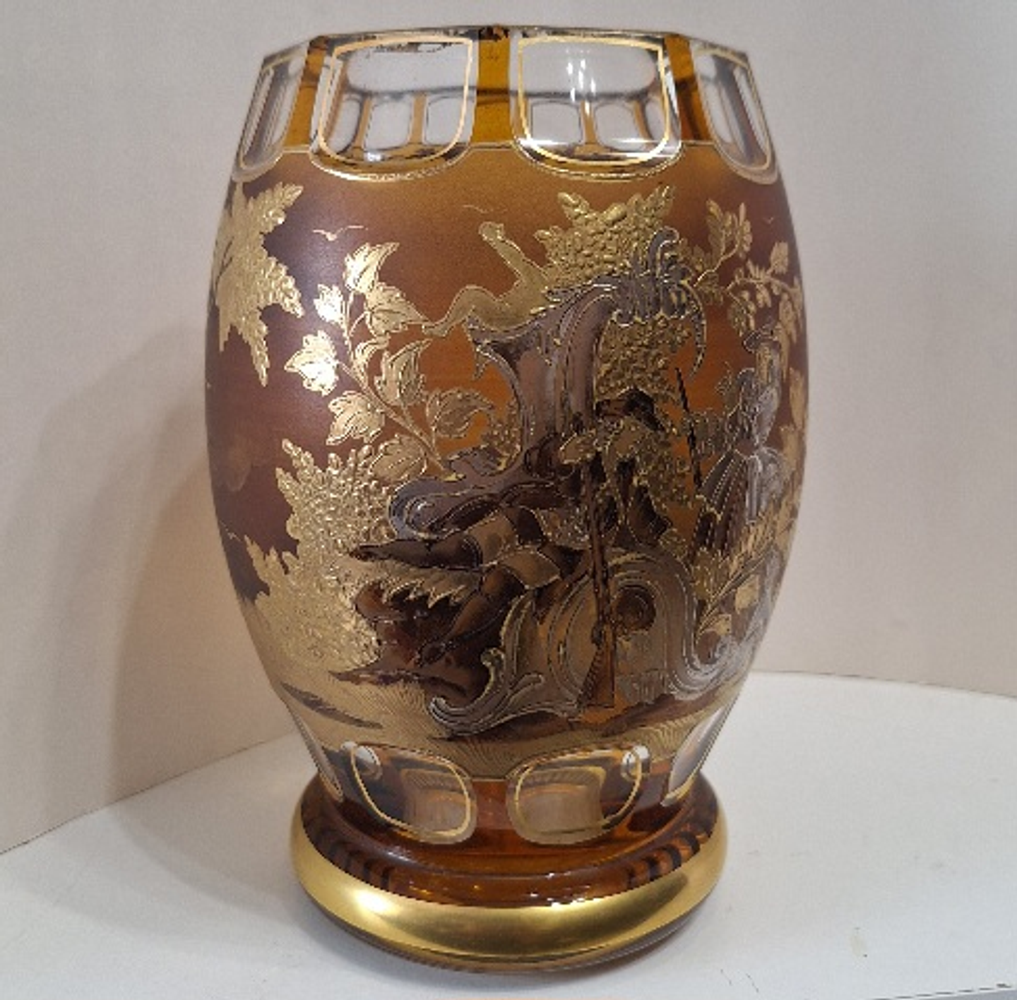 Vaso de vidro artístico boémio  2