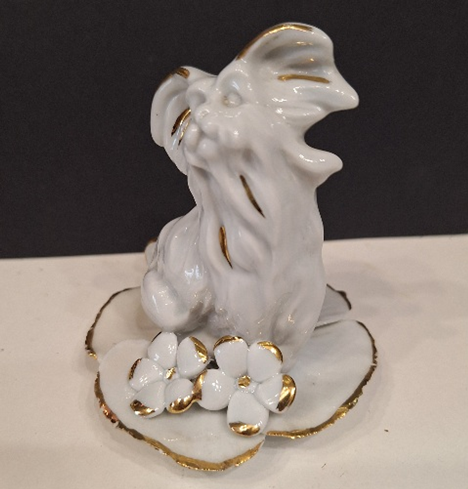 Estatueta cão em porcelana  3