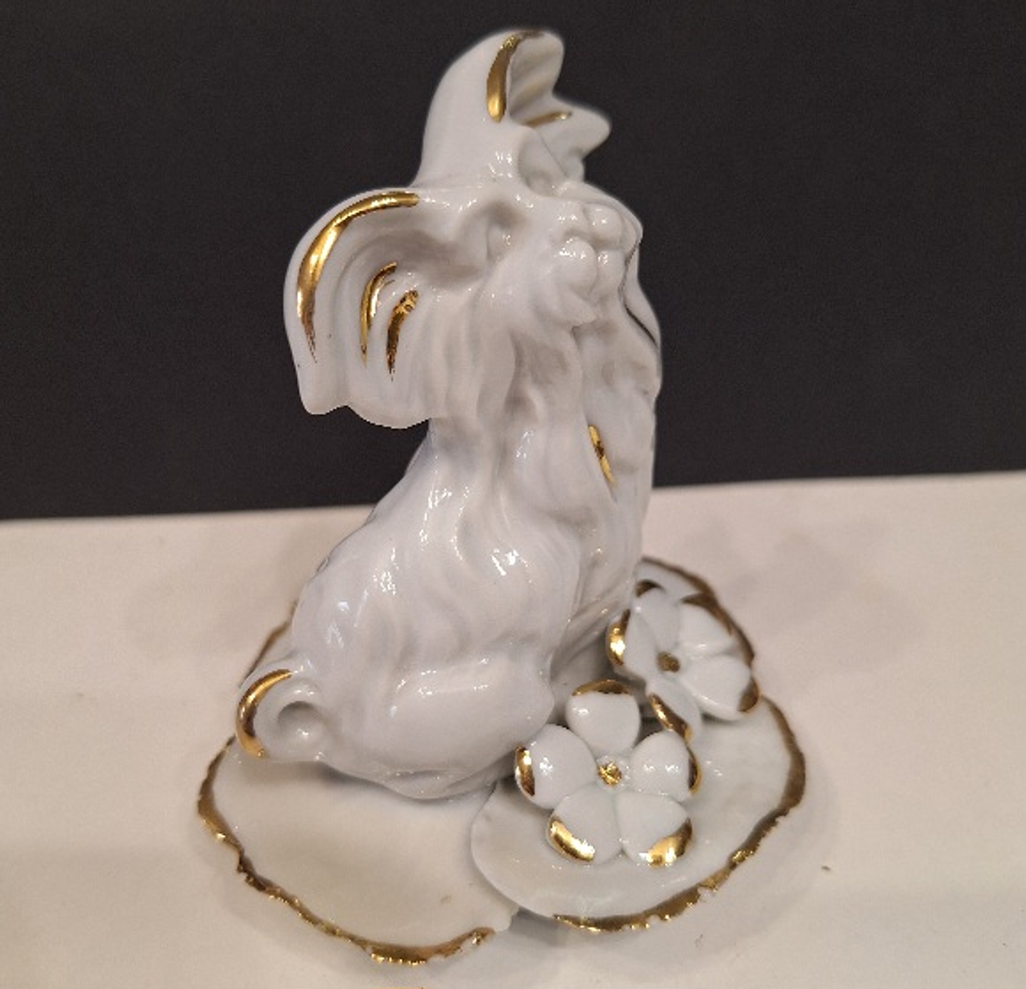 Estatueta cão em porcelana  5