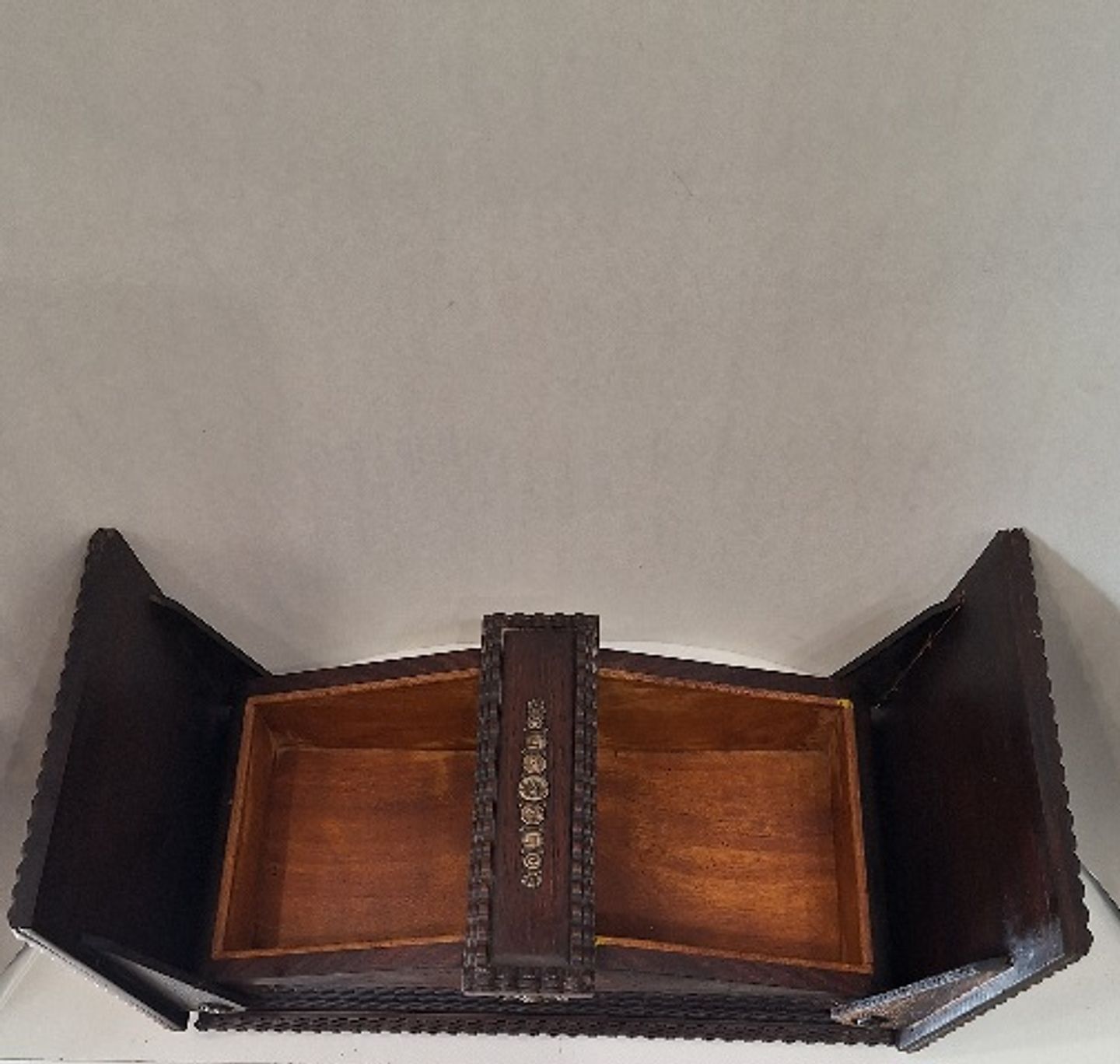 Caixa porta-Jóias, Jacarandá 7