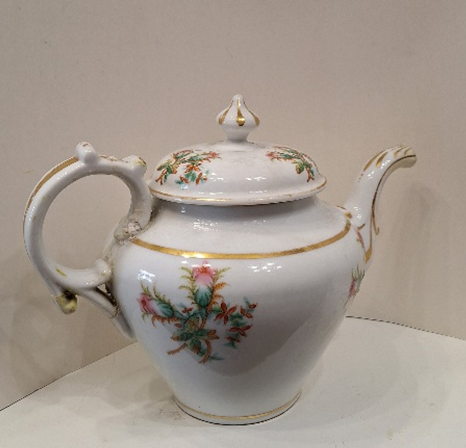 Bule porcelana Vista Alegre séc XIX 1