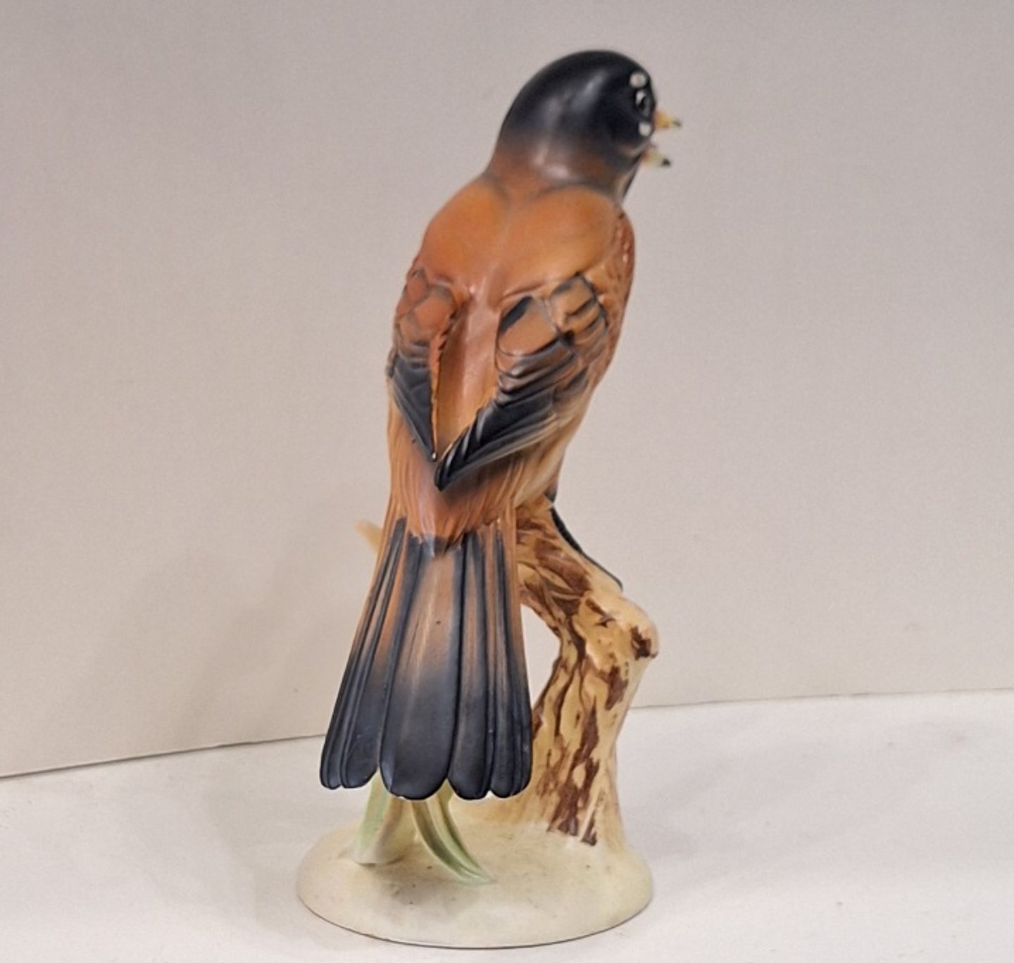 Pássaro Robin em cerâmica  5