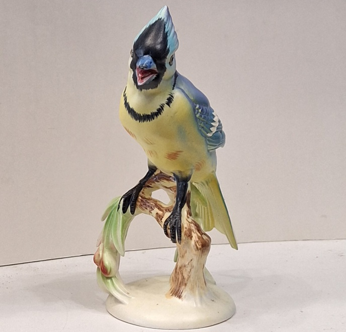 Pássaro Blue Jay em cerâmica  3
