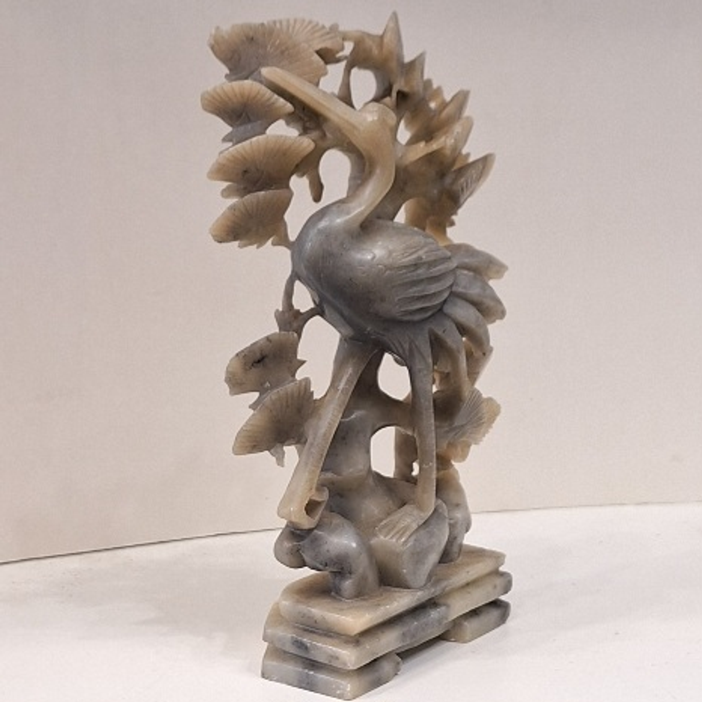 Estatueta em pedra sabão  3