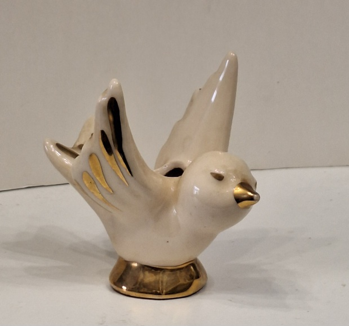 Paliteiro pombo em faiança  2