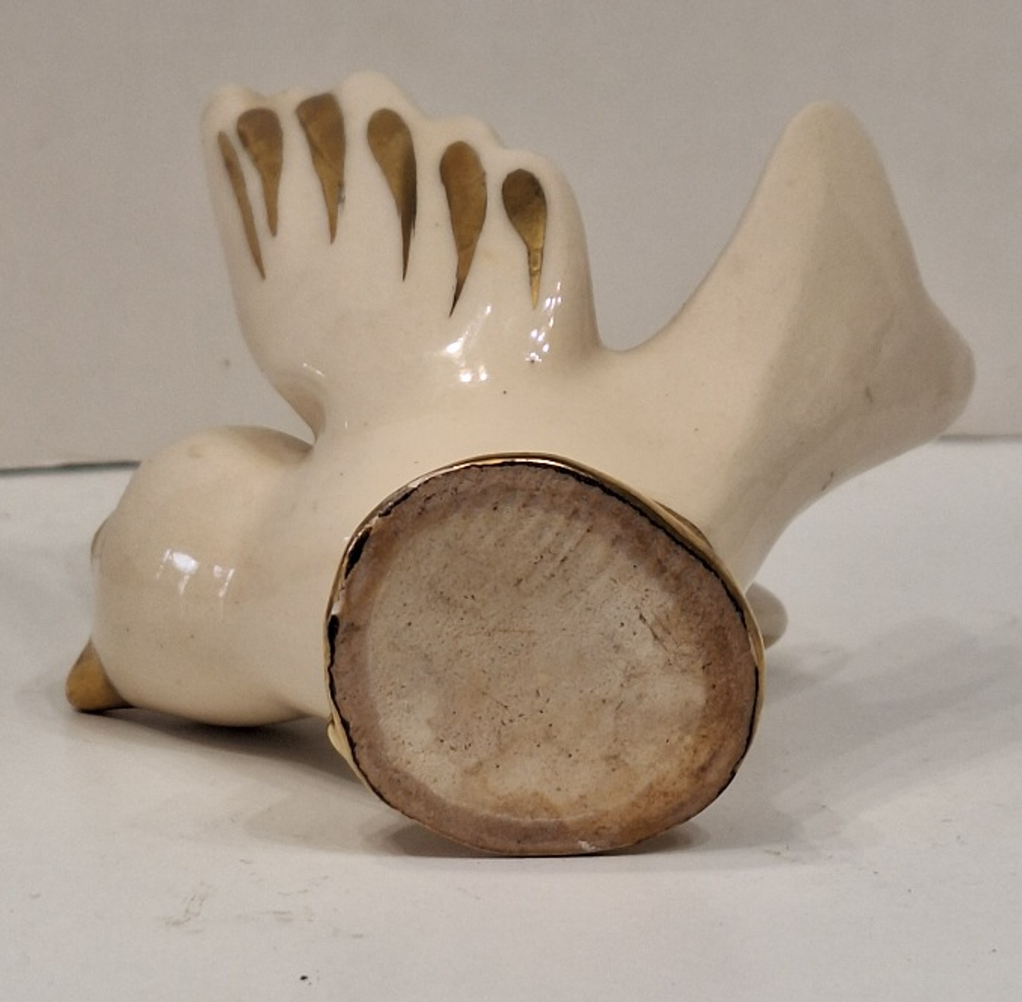 Paliteiro pombo em faiança  5