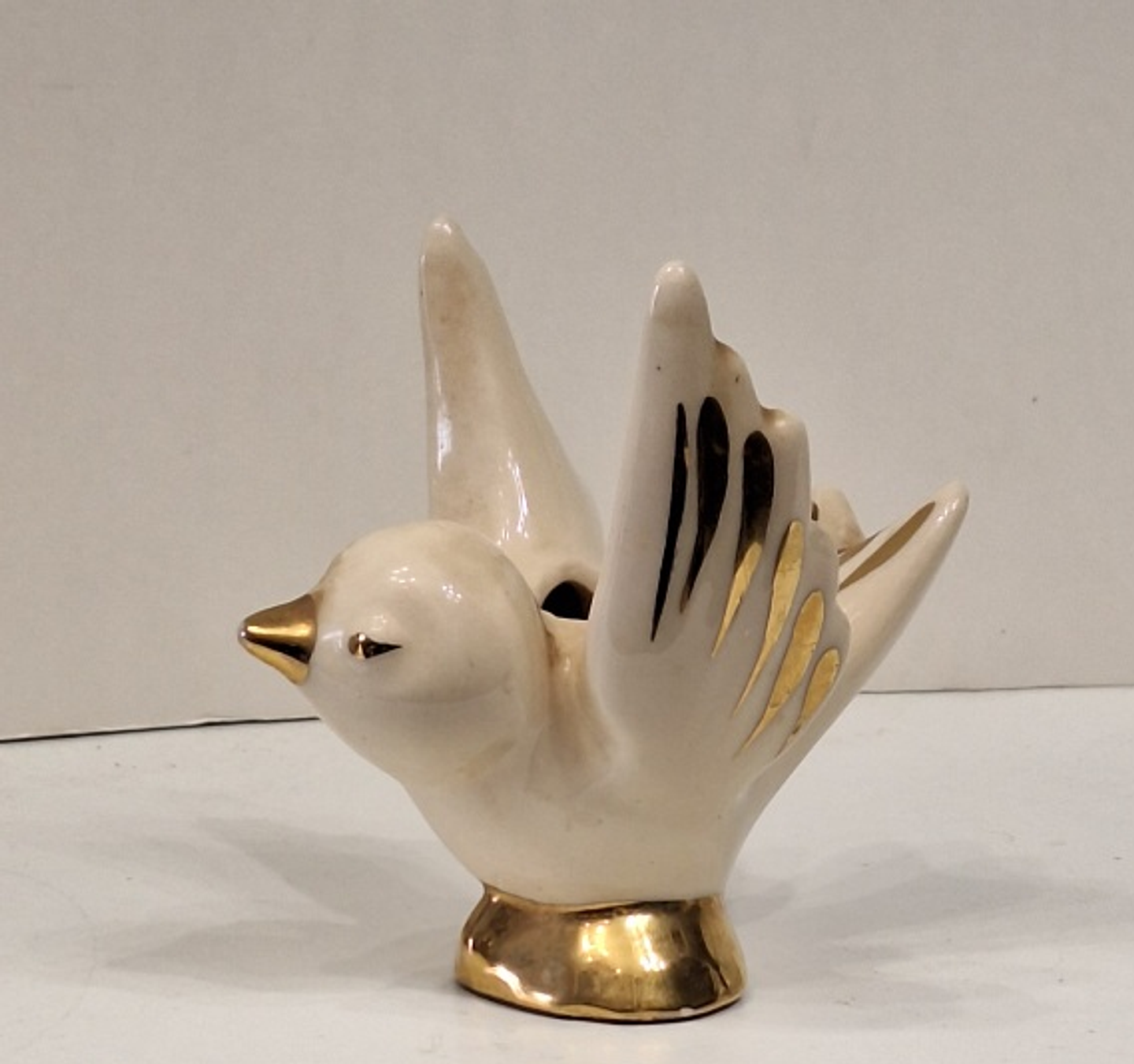 Paliteiro pombo em faiança  6