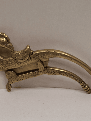 Quebra-nozes em latão 