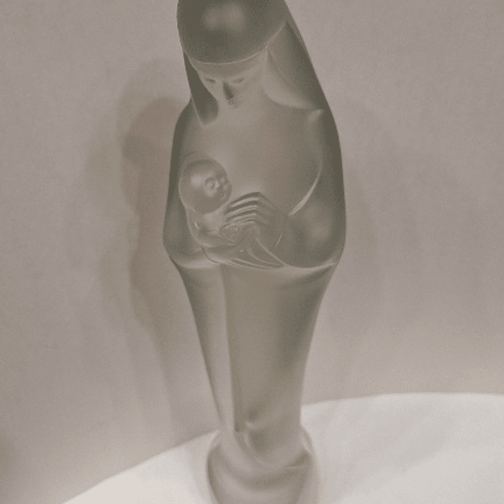 Madona em cristal francês  1