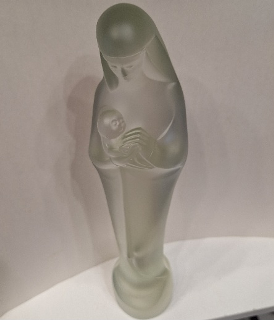 Madona em cristal francês  1