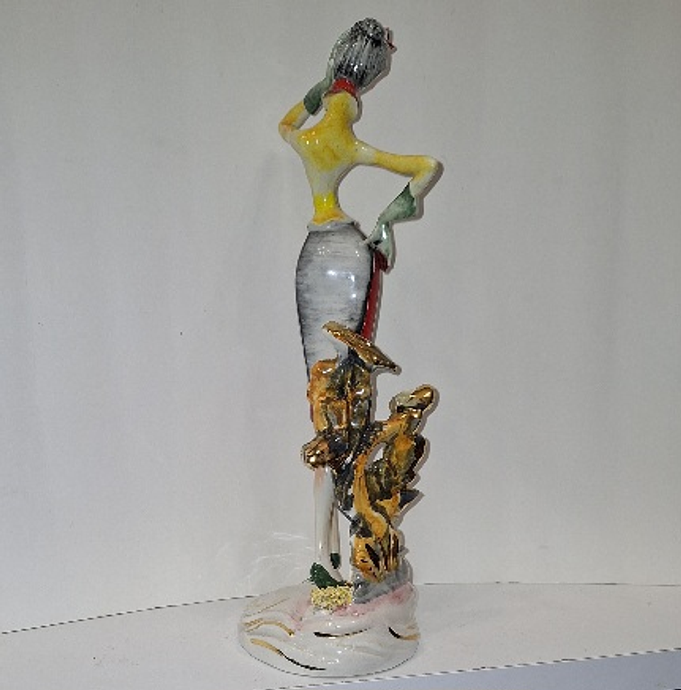 Estatueta em porcelana italiana  2